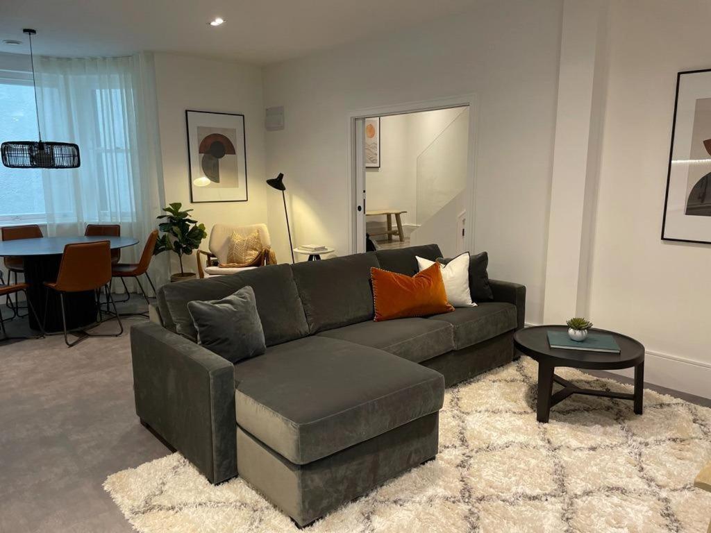 Brand New 3-Bedroom Home In London Londres Exterior foto